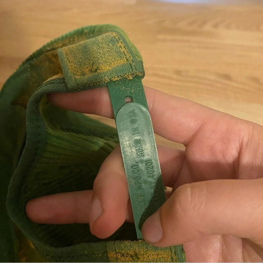 Vintage John Deere Corduroy Hat Falls Farm & Garden Equipment Snap Back USA